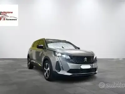 Usata Peugeot 5008 GTi 131 CV (96 kW) 2022 Grigio SUV