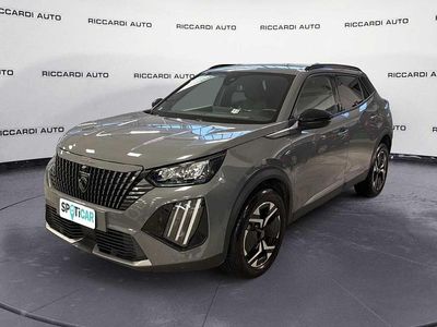 Usata Peugeot 2008 Allure 101 CV (74 kW) 2024 Grigio SUV