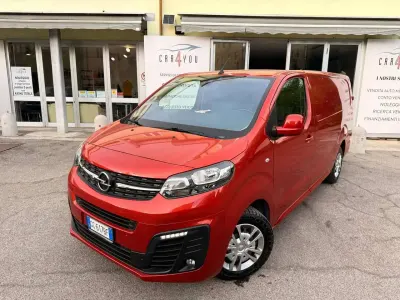 Usata Opel Vivaro 177 CV (130 kW) 2020 Arancione Monovolume