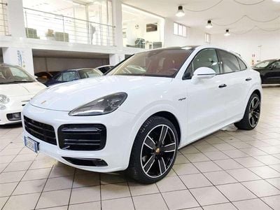 Bianco Usata 2022 Porsche Cayenne Coupe Coupé | 89.900 € (Molto cara)