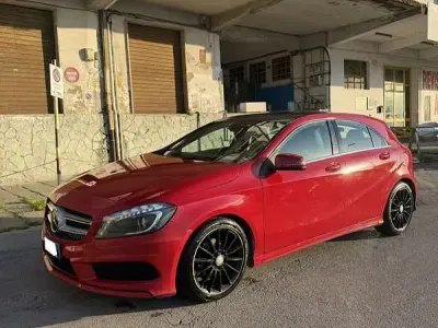 Gebraucht Mercedes A160 AMG 90 PS (66 kW) 2014 Rot Limousine