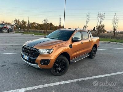 Usata Ford Ranger Wildtrack 213 CV (156 kW) 2021 Arancione Pick-up