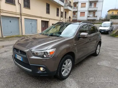 Usata Mitsubishi ASX 150 CV (110 kW) 2013 Marrone SUV