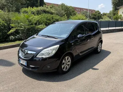 Usata Opel Meriva 95 CV (69 kW) 2011 Monovolume