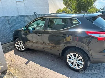 Usata Nissan Qashqai 110 CV (80 kW) 2014 Nero SUV