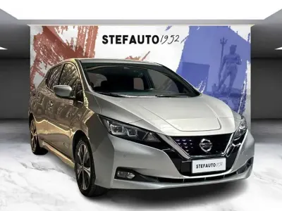 Usata Nissan Leaf Tekna 89 kW (122 CV) 2019 Argento Utilitaria