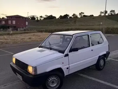 Usata Fiat 750 34 CV (25 kW) 1988 Bianco Berlina