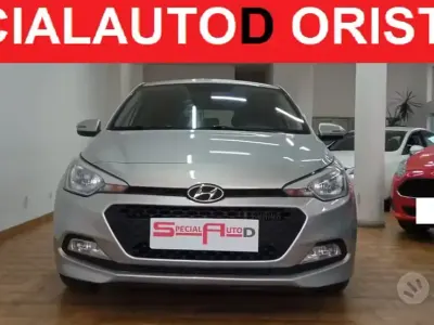 Usata Hyundai i20 75 CV (55 kW) 2016 Grigio Berlina