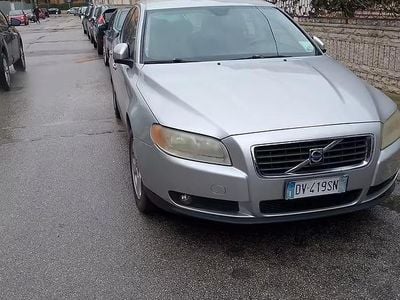 Usata Volvo S80 163 CV (119 kW) 2009 Grigio Berlina