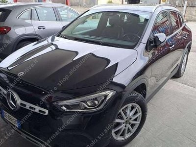 Usata Mercedes GLA180 Business 116 CV (85 kW) 2021 Nero SUV
