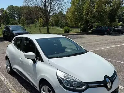 Usata Renault Clio IV 73 CV (53 kW) 2016 Bianco Berlina