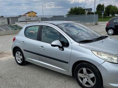 usata Peugeot 207 5p 1.4 16v One-Line