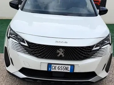 Usata Peugeot 3008 GT 131 CV (96 kW) 2022 Bianco SUV