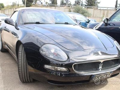Begagnad Maserati Spyder 390 HK (286 kW) 2004 Blå Cab