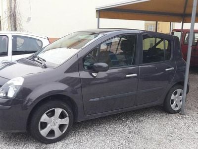 Grigio Usata 2008 Renault Modus Monovolume | 3000 € (Buon prezzo)