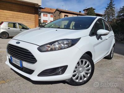 usata Ford Fiesta 1,5 TDCi-6B-UNICO PROPRIET-2 REVISIONI