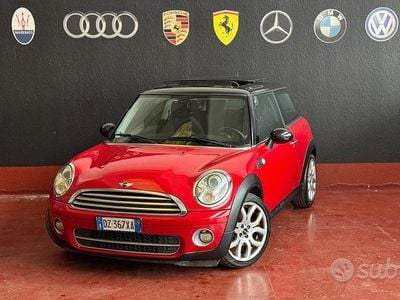 Usata Mini Cooper D 109 CV (80 kW) 2009 Rosso Utilitaria