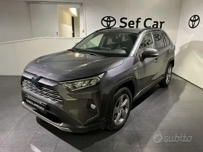 Usata Toyota RAV4 Hybrid 222 CV (163 kW) 2022 Grigio SUV