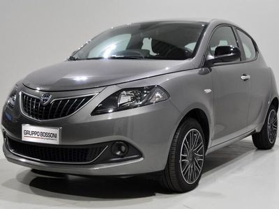 usata Lancia Ypsilon 1.0 firefly hybrid 70cv gold