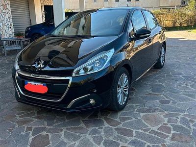Usata Peugeot 208 2016 Utilitaria