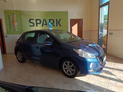 Begagnad Peugeot 208 Allure 92 HK (67 kW) 2012 Blå Halvkombi