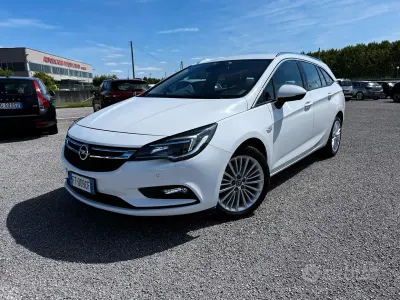 Usata Opel Astra Dynamic 110 CV (80 kW) 2018 Bianco Station wagon