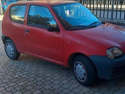 Usata Fiat 600 2005 Rosso Berlina
