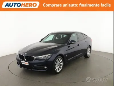 Usata BMW 318 Sport Line 150 CV (110 kW) 2017 Bluazzurro Berlina