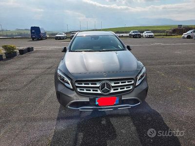 Usata Mercedes GLA220 2019 Grigio SUV