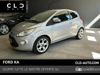 Usata Ford Ka Titanium 75 CV (55 kW) 2009 Grigio Utilitaria