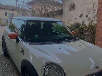 Usata Mini ONE 75 CV (55 kW) 2009 Utilitaria