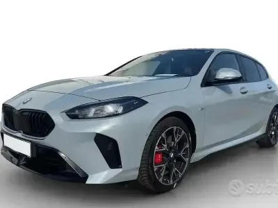 Usata BMW 118 M Sport 150 CV (110 kW) 2025 Grigio Utilitaria