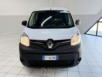 Usata Renault Kangoo Life 90 CV (66 kW) 2018 Bianco Monovolume