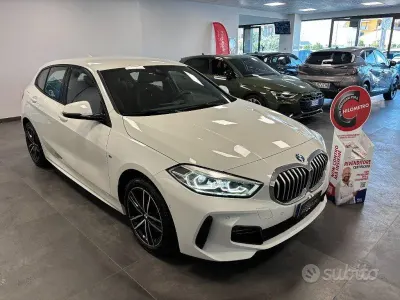 Usata BMW 116 M Sport 116 CV (85 kW) 2023 Bianco Utilitaria