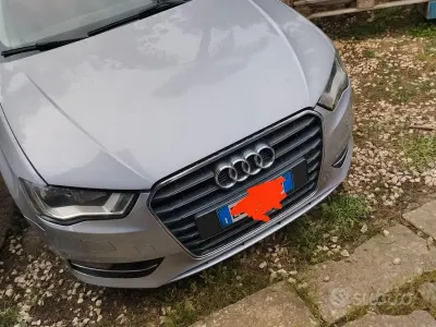 Gebraucht Audi A3 Attraction 105 PS (77 kW) 2015 Limousine