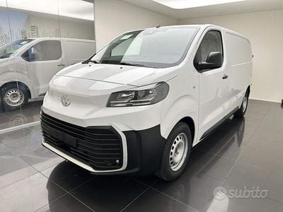 Ny Toyota Proace Comfort 120 HK (88 kW) 2025 Vit Minibuss