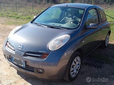 Usata Nissan Micra Visia 80 CV (58 kW) 2004 Grigio Utilitaria