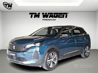 Usata Peugeot 3008 Allure 131 CV (96 kW) 2022 Blu SUV