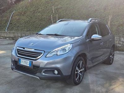 Usata Peugeot 2008 99 CV (72 kW) 2015 Grigio SUV