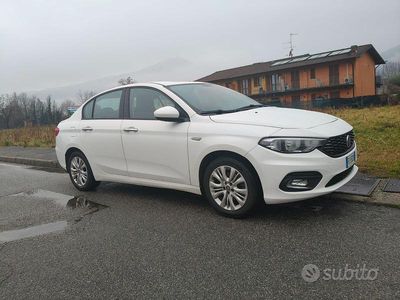 Occasion Fiat Tipo Opening Edition 95 ch (69 kW) 2016 Blanc Berline