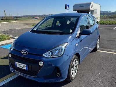 Usata Hyundai i10 Classic 83 CV (61 kW) 2017 Blu Utilitaria