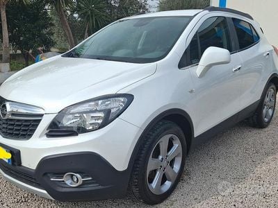 Usata Opel Mokka Cosmo 130 CV (95 kW) 2015 Bianco SUV