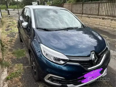 Usata Renault Captur 131 CV (96 kW) 2019 Blu SUV