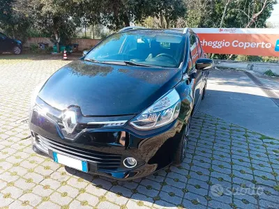 Usata Renault Clio GrandTour 90 CV (66 kW) 2016 Nero Station wagon