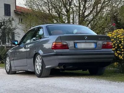 Usata BMW 318 140 CV (102 kW) 1996 Coupé