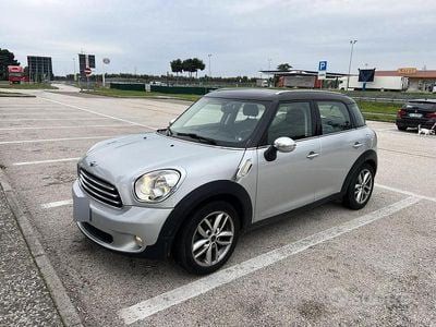 Käytetty Mini Countryman 143 HP (105 kW) 2012 Harmaa Katumaasturi