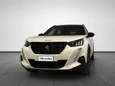 Usata Peugeot 2008 GT 155 CV (114 kW) 2020 Galpine white SUV