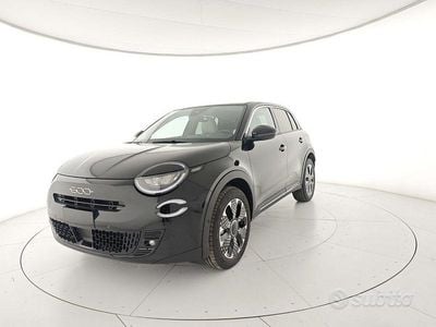 Nero Usata 2024 Fiat 600 La Prima SUV | 20.900 € (Ottimo prezzo)