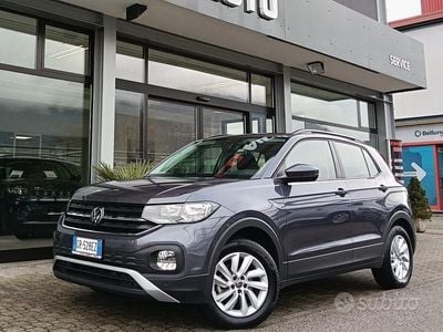 Usata VW T-Cross Style 110 CV (80 kW) 2023 Grigio SUV