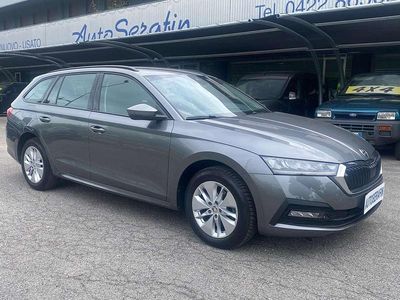 Usata Skoda Octavia Executive 116 CV (85 kW) 2023 Grigio Station wagon